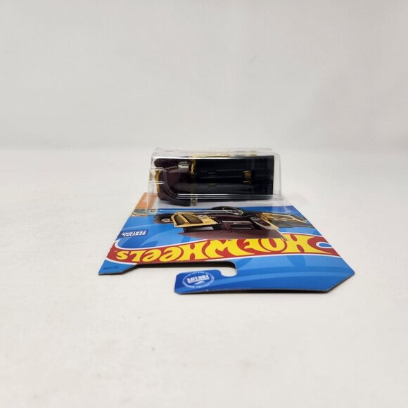 2023 Hot Wheels Collector #11/250 Fast-Bed Hauler HW Haulers 2/5 1:64 (hw) - Picture 4 of 7